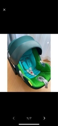 翠色チャイルドシート