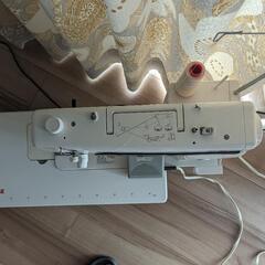 ジャノメ職業用ミシン　780DX❣の画像