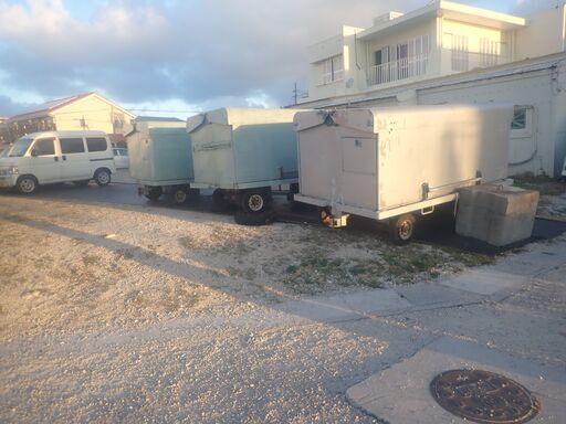 アルミコンテナ倉庫