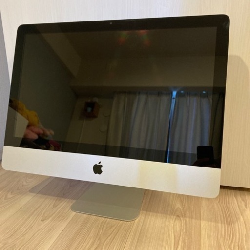 Apple iMac mid2011 21.5インチ【マウス・キーボード無し】