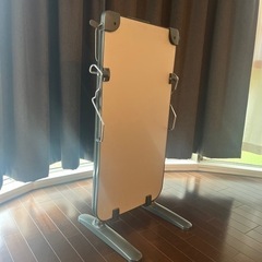 東芝(TOSHIBA) ズボンプレッサーの画像
