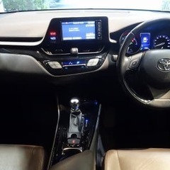 コンパクトながらもあふれ出る重厚感！人気のコンパクトSUV！の画像