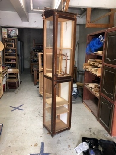 手作り木製ショーケース