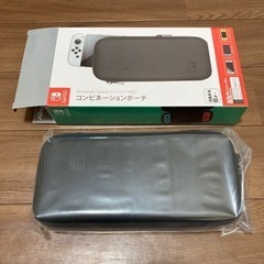 Nintendo Switchファミリー対応コンビネーションポーチ ブラックの画像