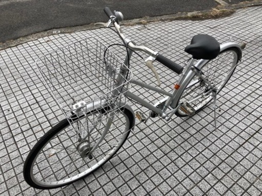 【27インチ自転車】LEDオートライト付　変速なし　前後タイヤ、前カゴ、グリップ、鍵新品❗️スペアキーあり　若林自転車　唐崎店　SAL