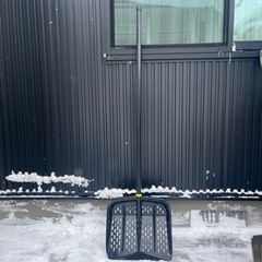 お話し中　スコップ　割れあり