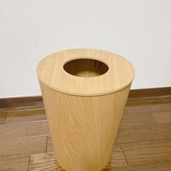 【無印良品】木製ごみ箱・袋留めワイヤー付き　オーク材突板・丸型　蓋付き