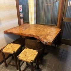 お店で使っていたテーブル