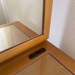 鏡台の画像