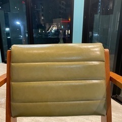 美容室　セットチェアーの画像