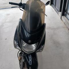 YAMAHA マジェスティ125FIの画像