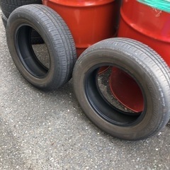 175/70/14 グッドイヤー　中古タイヤ2本。溝6分〜6.5...