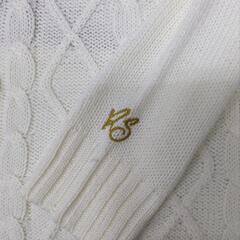 服　[新品未使用]　[値下げしました]　ローリングストーンズ　V首　セーターの画像