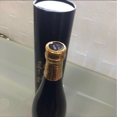 酒 720ml 清酒　大吟醸酒　歌魂　北島三郎　貴重　希少　激レア　黒　箱付きの画像