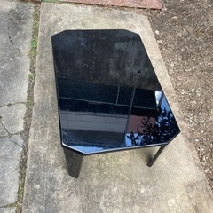 折り畳みテーブル