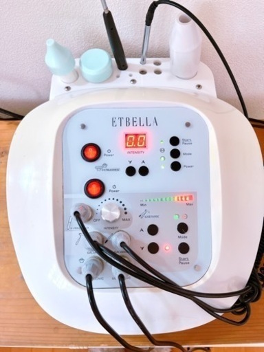 業務用3機能美顔器　超音波 イオン導入 ハイフルクエンシー