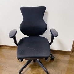 日本ブランドデスクチェア　イトーキのデスクチェア