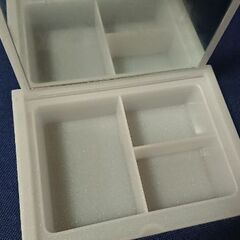 アクセサリーケース&アクセサリーの画像