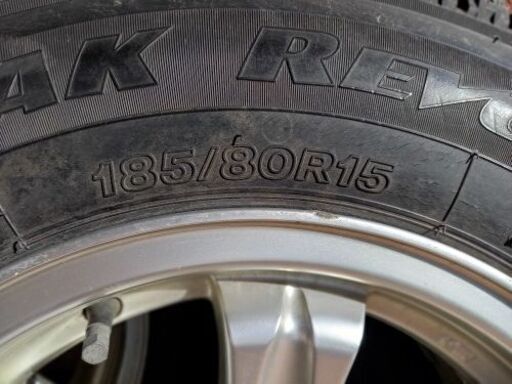 ★バリ山★ブリヂストン　ブリザック　185/80R15 103/101LT★ 