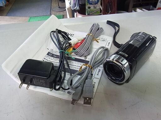 JVC　ハイビジョンメモリームービー　GZ-EX370　ビデオカメラ　Victor　ビクター　2013年製
