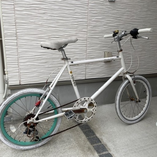 ミニベロ　ホワイト　20インチ　自転車　クロスバイク