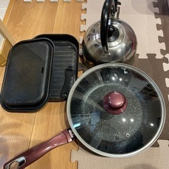 フライパン、やかん、魚とか焼くやつまとめて　お取引き中