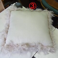 ZARA HOME　ザラホーム　クッション　クッションカバー付き　各種　サイズ　カラーいろいろの画像