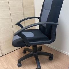 【12/30.1/10限定】ワークチェア
の画像