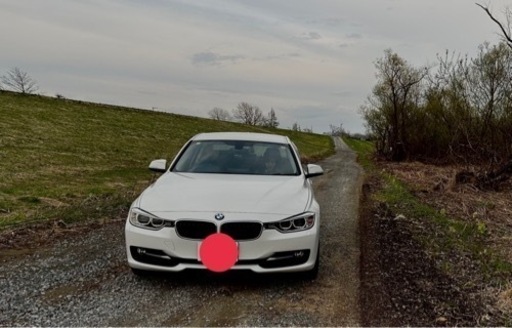 BMW 320i