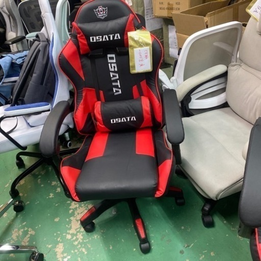 ゲーミングチェア　新品　破れ有り
