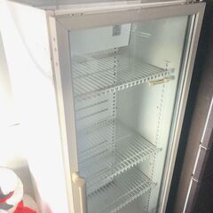 動作品 SANYO サンヨー SMR-CD120A 冷蔵ショーケース 209L 訳アリの画像
