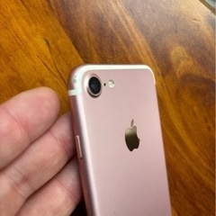 iPhone7 128GB SIMフリー　手渡し取引のみの画像