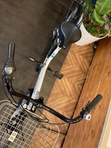 【チェーン新品！】LEDダイナモ　26インチ自転車　ホワイト
