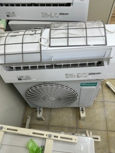 美品 Hisense ハイセンス ルームエアコン おもに10畳用 2.8kW 内部乾燥 除湿 暖房 2020年製