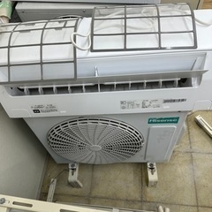 美品 Hisense ハイセンス ルームエアコン おもに10畳用 2.8kW 内部乾燥 除湿 暖房 2020年製 