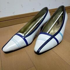 YSL パンプス
