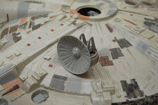 ジャンク扱い スターウォーズ ミレニアムファルコン号 全長52cm 欠品あり フィギュア 玩具 おもちゃ 宇宙船 STAR WARS 