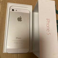 11/19~30期間限定値下げ！【新品】iPhone5 白 32GBの画像