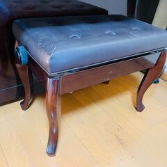 【茨城県稲敷市】GRATIAE アップライトピアノ GPU-120 - 美品・3ペダル・茶色の画像