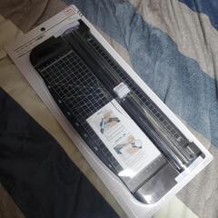 【新品未開封】ペーパーカッター(分度器付き)