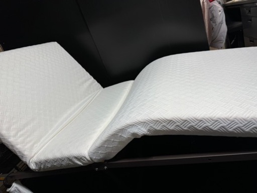 折り畳みベット(電動リクライニング)