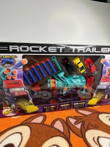 購入者決定‍♀️新品未開封ROCKET TRAILER ロケットトレーラー　ミニカー３台付属「ミニカーの色が違います」