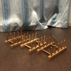 木製皿立て　の画像