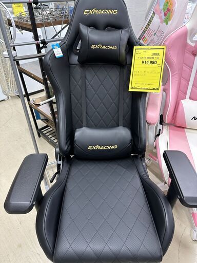 ジモティ来店特価!!　ゲーミングチェア　EXRACING　ブラック　　J-0216