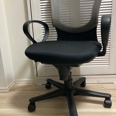 メッシュチェア（グレー・肘付き）ゲーミングチェア