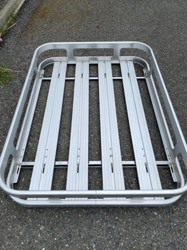 アルミ製ルーフラック