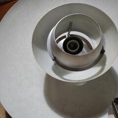 照明器具　大きめのライトの画像