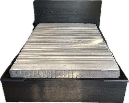 IKEA Malm ダブルベッド一式/マットレス付 大容量収納　引き出し４つ付き　美品