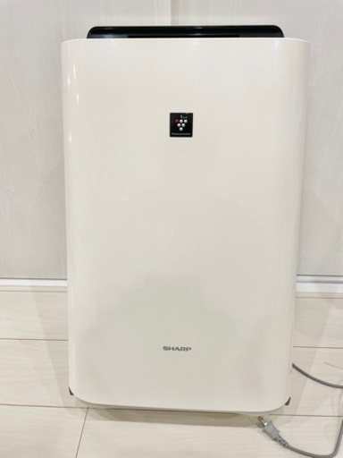 シャープ SHARP KC-D50-W  2015年製　[高濃度プラズマクラスター7000搭載 加湿空気清浄機 （加湿13畳まで 空清23畳まで） ホワイト]