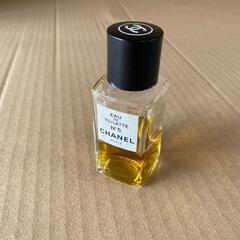 シャネル　Chanel　香水　No5　